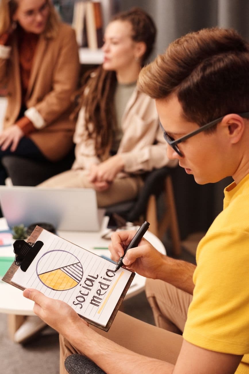 Digital Marketing Tips for Social Media: 15 Tactics to Improve Reach, Engagement, and Leads